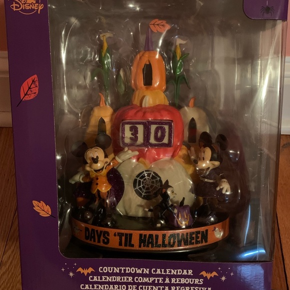 Disney Halloween Countdown Calendar - Picture 2 of 2